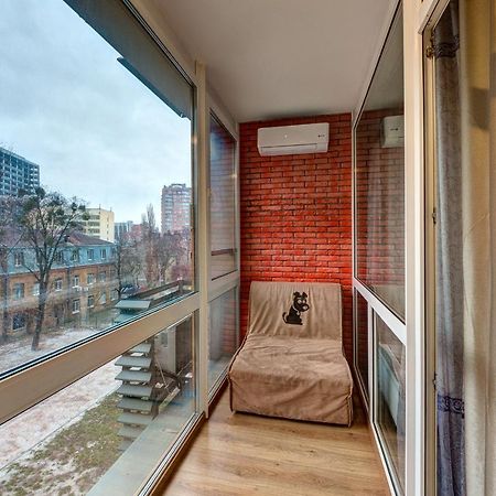 Apartments Near Ukraina Shopping Mall キエフ エクステリア 写真