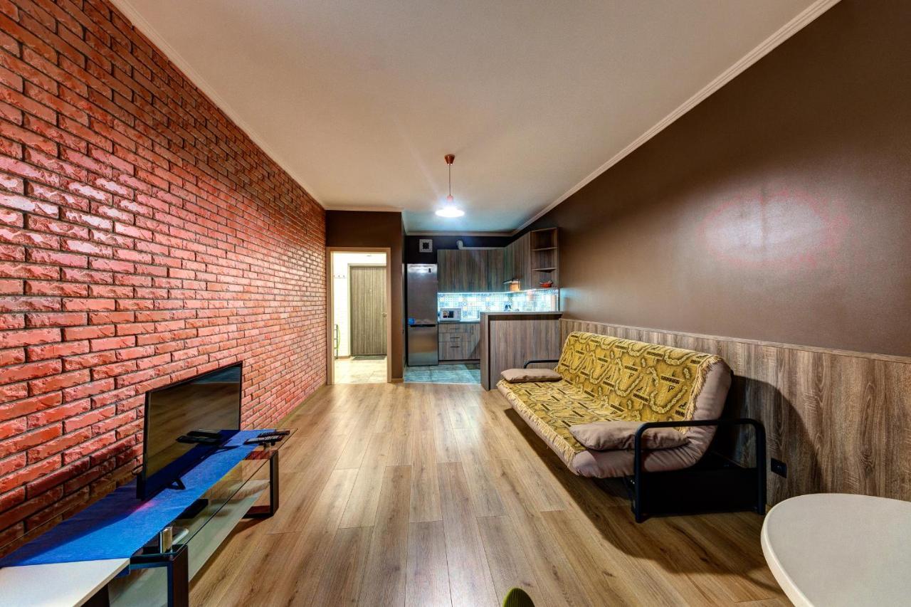 Apartments Near Ukraina Shopping Mall キエフ エクステリア 写真